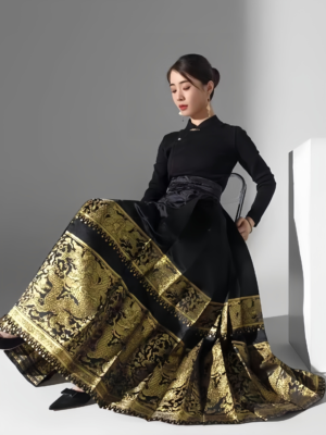 Finding-the-Perfect-Hanfu-Mamian-Qun-A-Guide-to-Choosing-the-Right-Style-for-You-13_副本