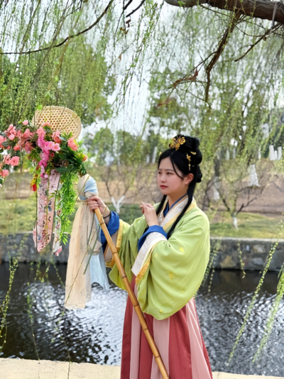 UFBVNTdvdHBpcHhKaUlJTDZUO_副本