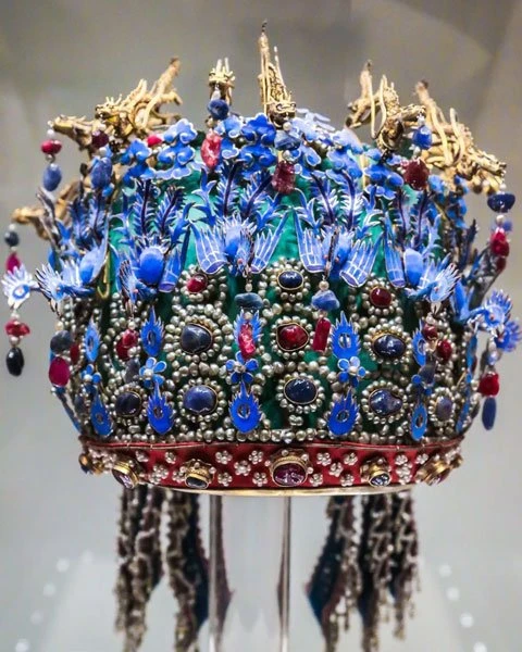 Phoenix Crown Xiapei