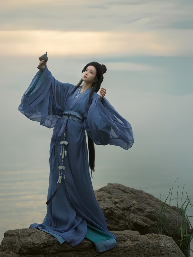 What is the Warring Statesrobe,Warring States robe,Hanfu robe