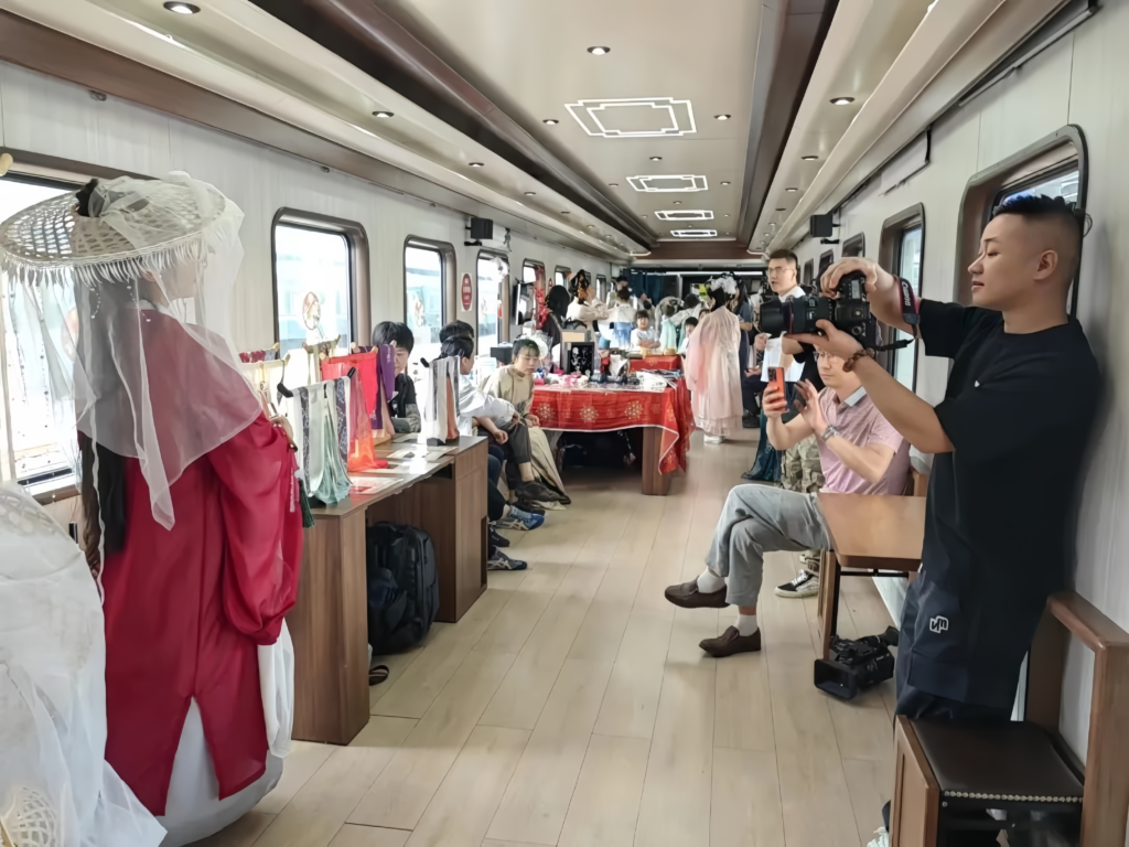 Mobile Hanfu Museum