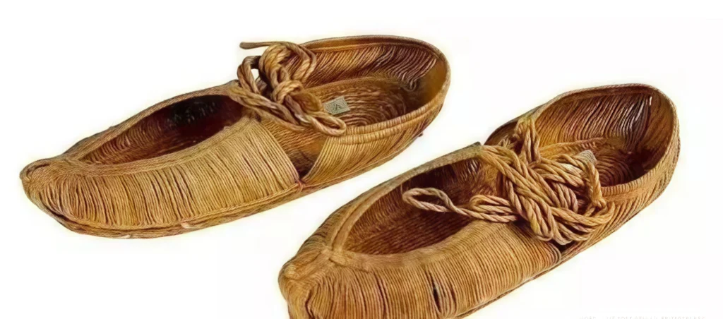 Fascinating Ancient Chinese Footwear Evolution