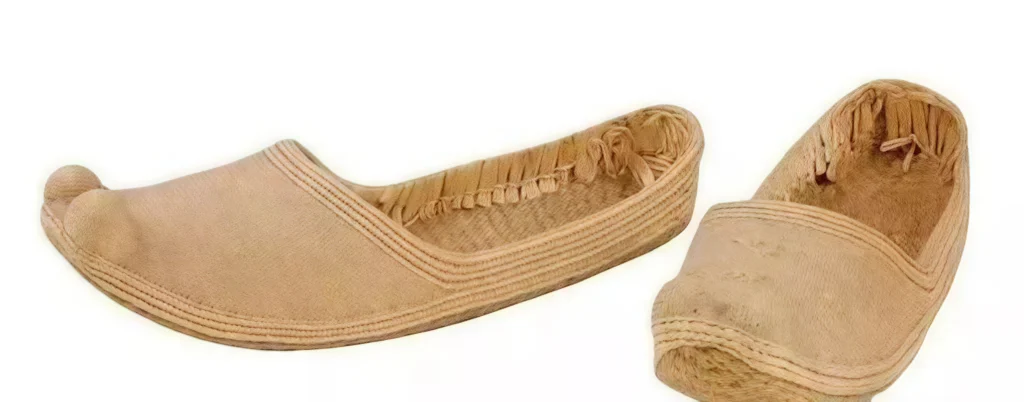 Fascinating Ancient Chinese Footwear Evolution