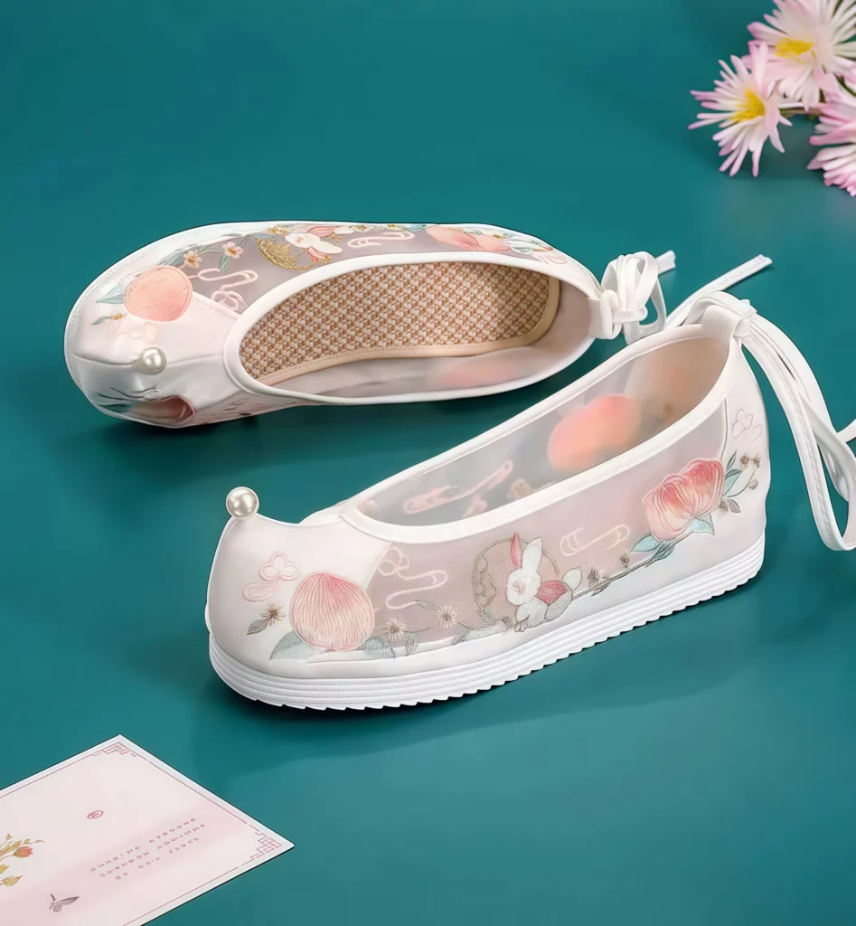 Ancient Chinese footwear
