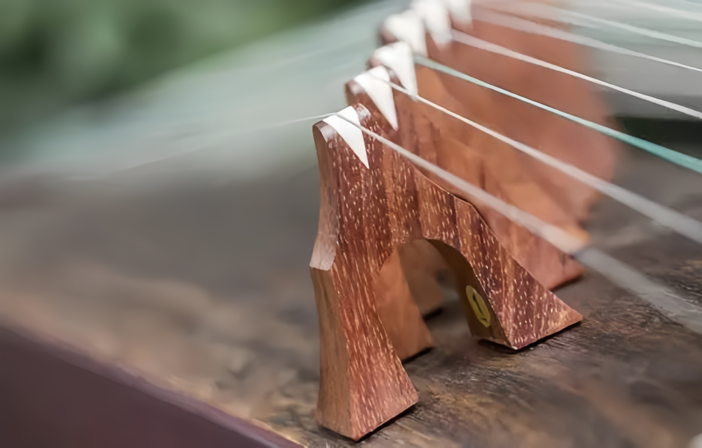 Traditional Chinese instruments
Guzheng history
Han ethnic music
Chinese cultural music
Guzheng care tips