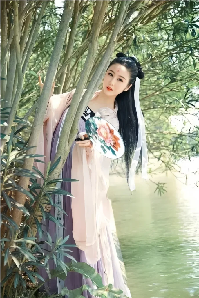 Hanfu truth
Hanfu myths
Hanfu identity
Qipao vs Hanfu
Chinese clothing culture