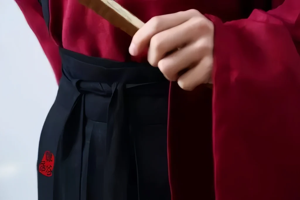 Hanfu vs drama costumes
Real Hanfu
Drama costume mistakes
Hanfu shape rules
Chinese style fashion