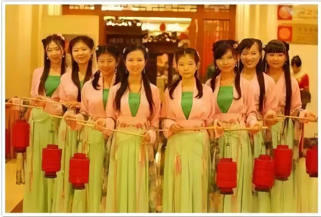 Tang wedding
Tang wedding steps
Tang red wedding dress
Hanfu wedding
Tang wedding rituals