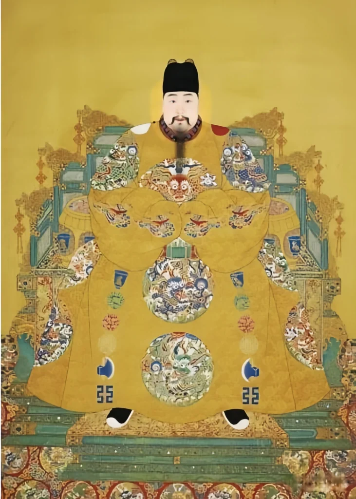 Ming emperor daily robes
Ming dragon robe
Ming jade belt
Ming emperor outfit
Ming court fashion