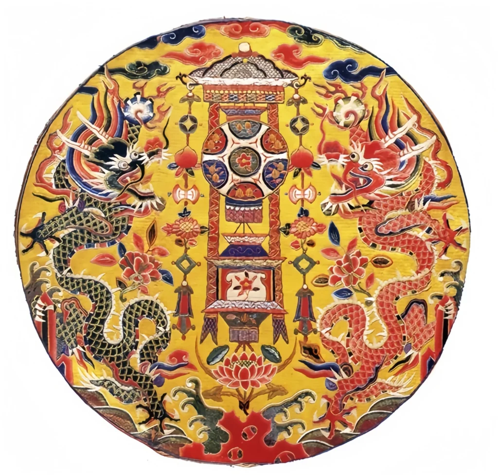 Ming emperor daily robes
Ming dragon robe
Ming jade belt
Ming emperor outfit
Ming court fashion