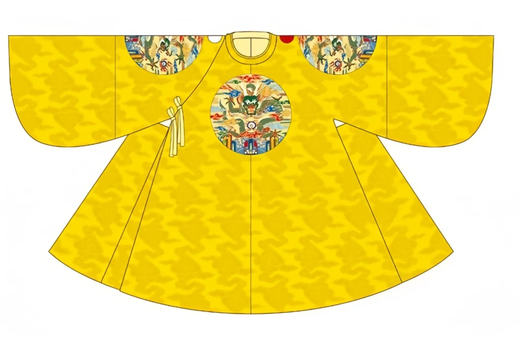 Ming emperor daily robes
Ming dragon robe
Ming jade belt
Ming emperor outfit
Ming court fashion